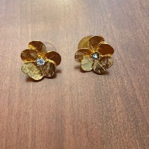 Kenneth lane flower earrings